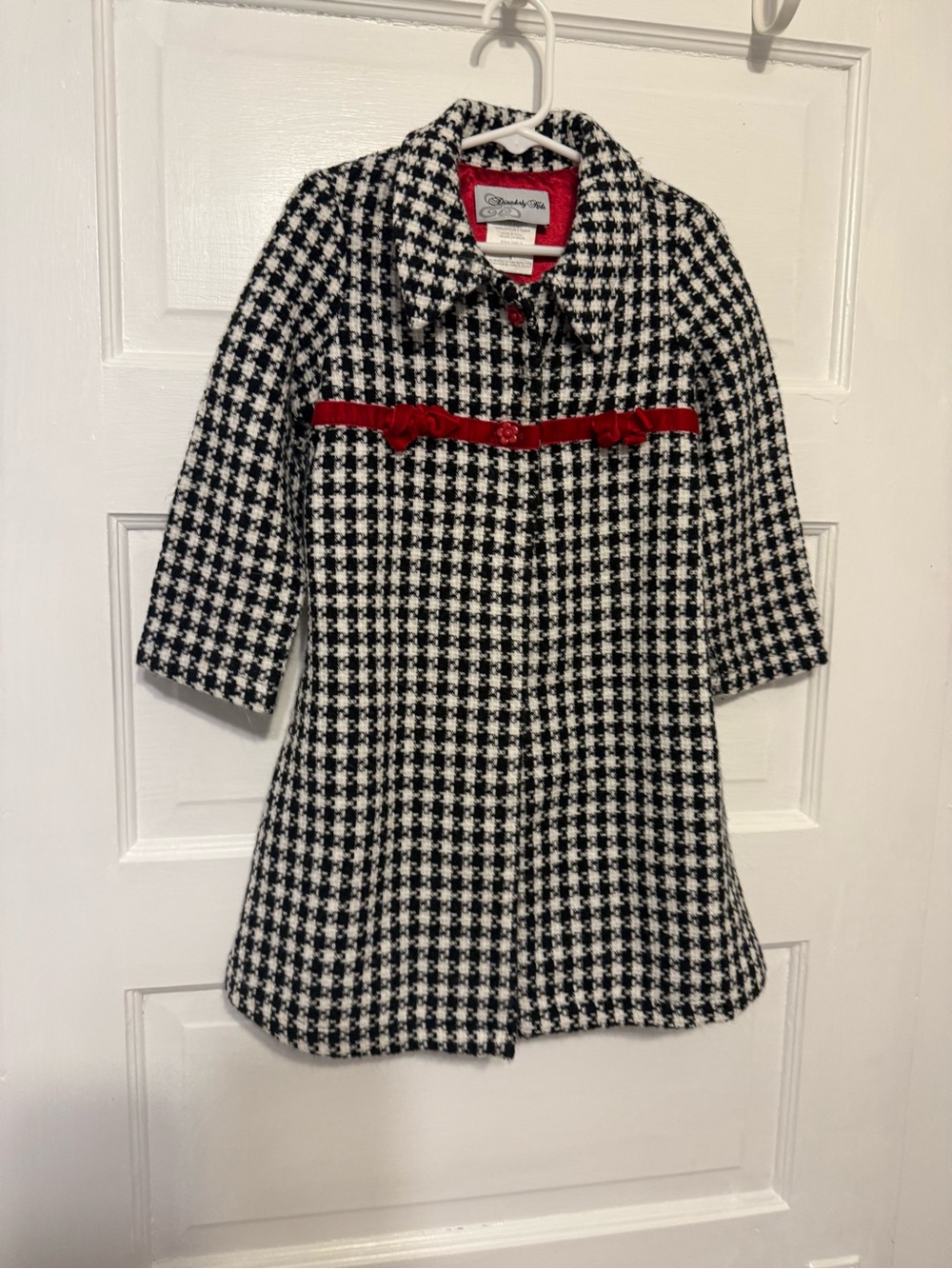 Adorable houndstooth pea coat